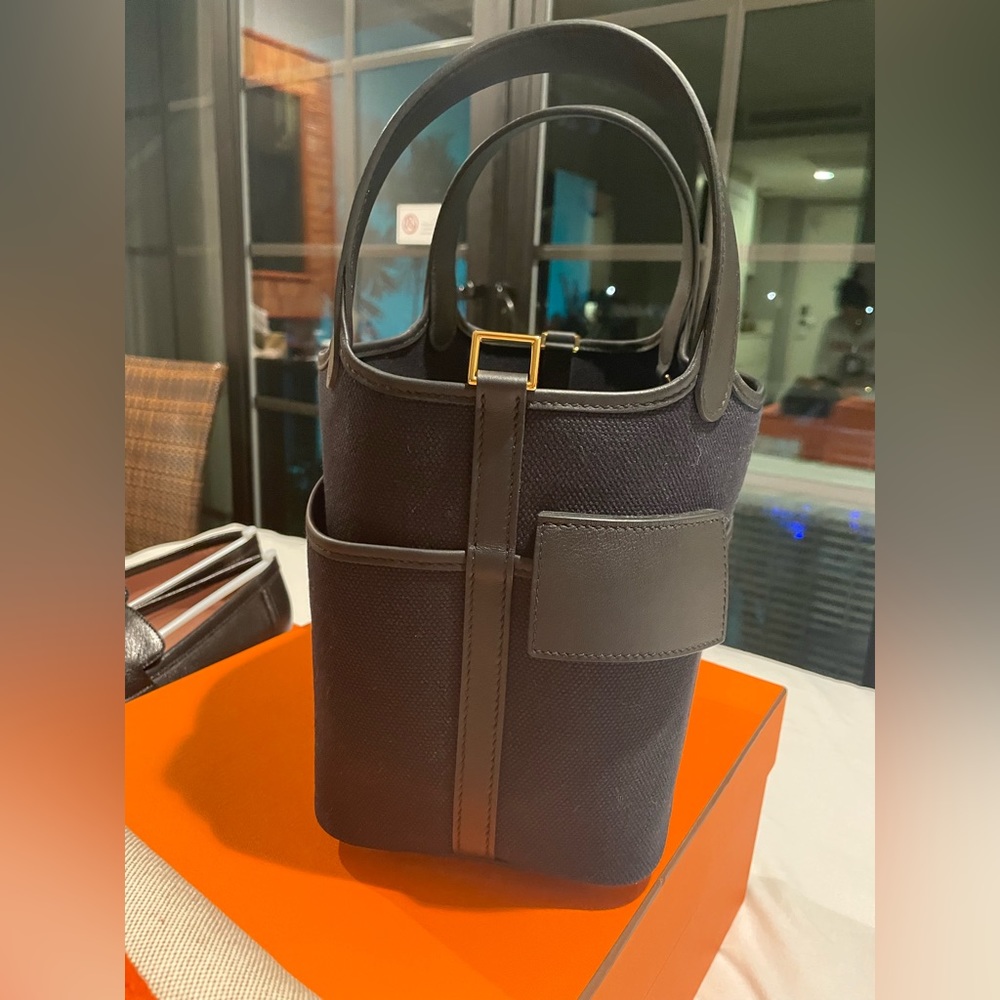 Picotin 18 cargo Noir